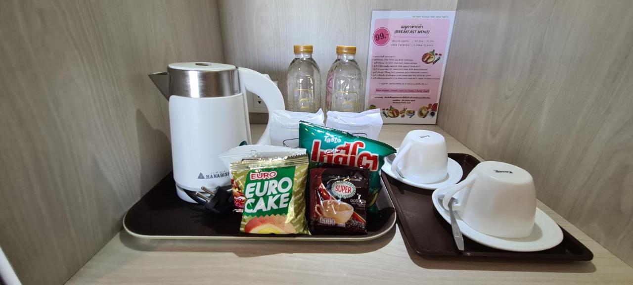 The Room Boutique Hotel Sakon Nakhon Esterno foto